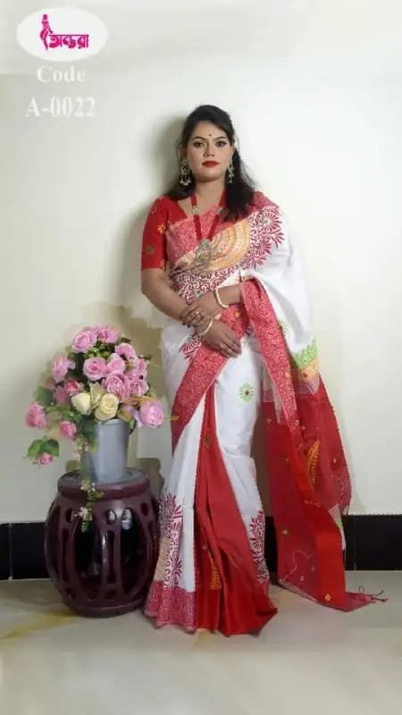 প্রিমিয়াম ধুপিয়ান সিল্ক শাড়ি